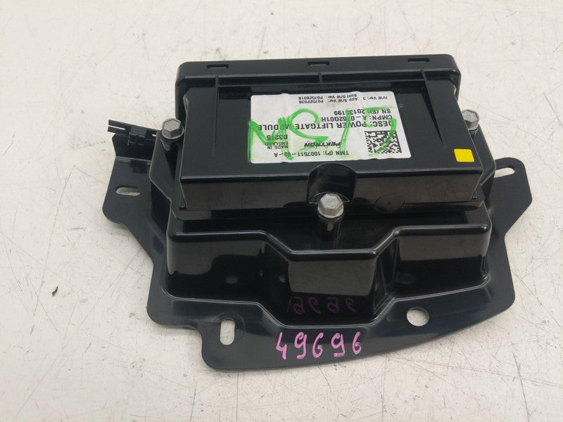 1007511 00 A ⭕2012-2020 Model S Power Trunk Liftgate & Park Brake Control Module 1007511-00-A