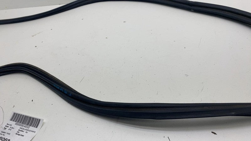⭕ 18-23 Subaru XV Crosstrek Rear Trunk Tailgate Liftgate Body Weatherstrip Seal