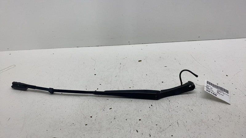 ⭕ 2022 Rivian EDV-700 Front Passenger Side Windshield Wiper Arm Right 