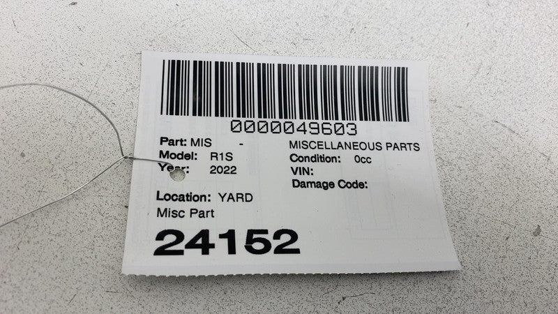 PT00050378 2022 2023 2024 Rivian R1S Rear Passenger Right Upper Roof Molding Trim Chrome RH