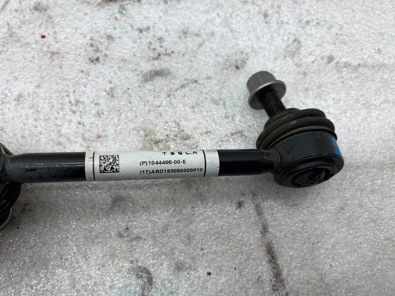 104449600E ⭕ 2017-2023 Model 3 S Y X Rear Side Stabilizer Sway Bar Link Right 1044496-00-E