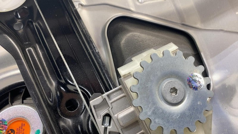 7427334 ⭕ 14-21 BMW i3 I01 Front Passenger Door Shell Carrier Frame Panel Right 7427334