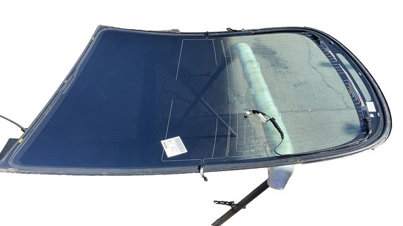 1472925 99 C ⭕ 2017-2020 Tesla Model 3 Rear Trunk Panoramic Backlite Roof Glass Back Section