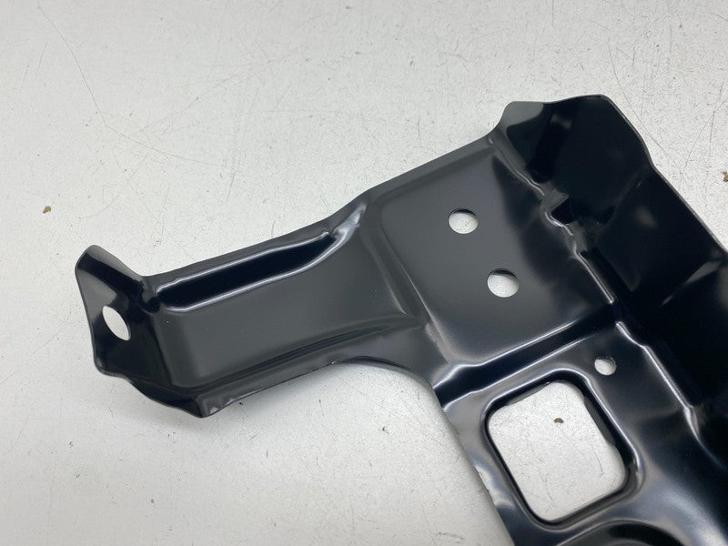 1964999 00 ⭕ 2025-2026 Tesla Model Y Front Right Bumper Support Lower Bracket RH 1964999-00