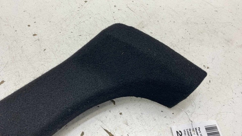 ⭕ 2020-2024 Tesla Model Y Rear Side Trunk Boot Trim Bracket Right 1558