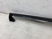 ⭕ 16-20 Model X MX Rear Left Upper Falcon Door Glass Seal & Bracket 1072079-00-B