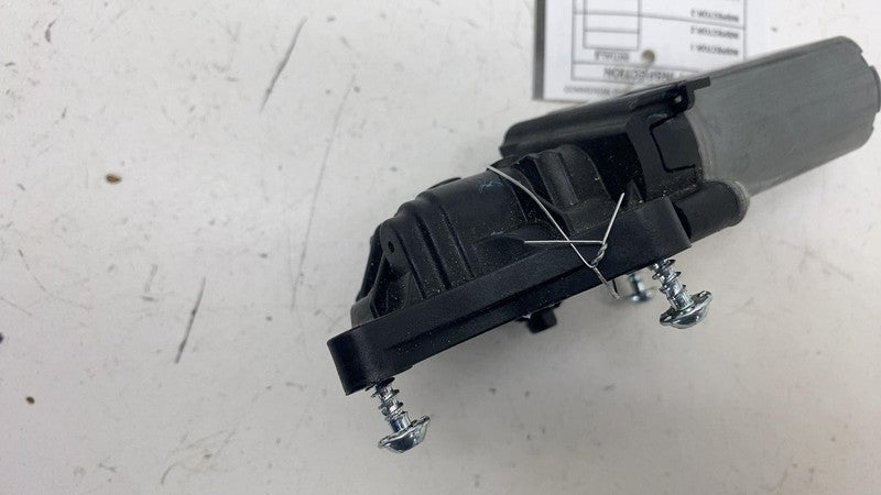 C01840-100 ⭕ 2018 Chrysler Pacifica Brose Front Seat Adjustment Motor Assembly C01840-100