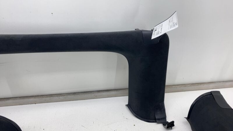 105367900C ⭕ 21-24 Model X Rear Left & Right Side Falcon Door Upper Trim Panel 1053679-00-C
