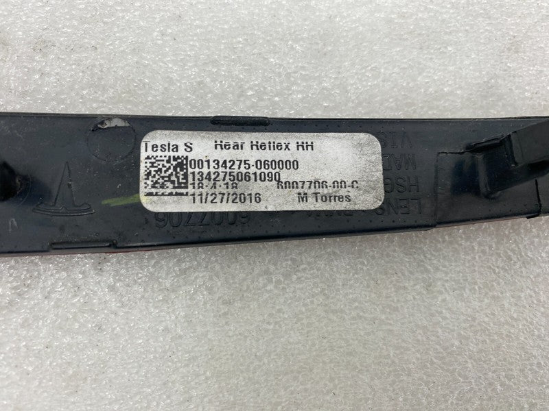 ⭕12-20 Model S Rear Left & Right Bumper Lamp Reflector 6007705-00-C/60