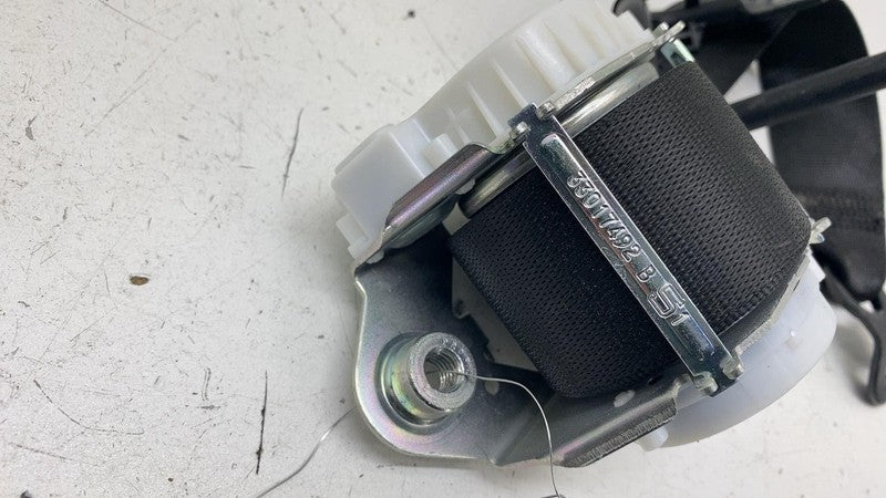 34128957 ⭕ 2014-2021 BMW i3 I01 Rear Passenger Side Seat Belt Retractor Right RH 34128957