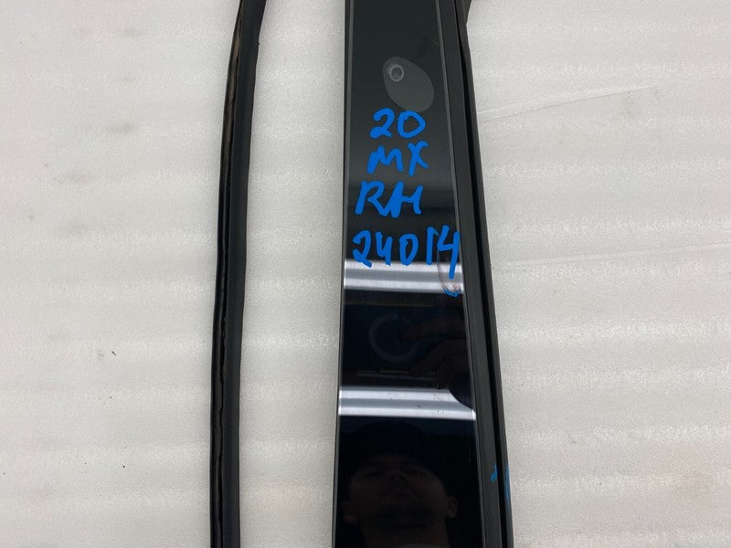 109231298F ⭕16-20 Tesla Model X Right B-Pillar Applique Trim Molding w/ Camera 1092312-98-F