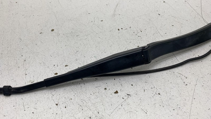 ⭕17-23 Tesla Model 3 Front Passenger Side Windshield Wiper Arm Assembl