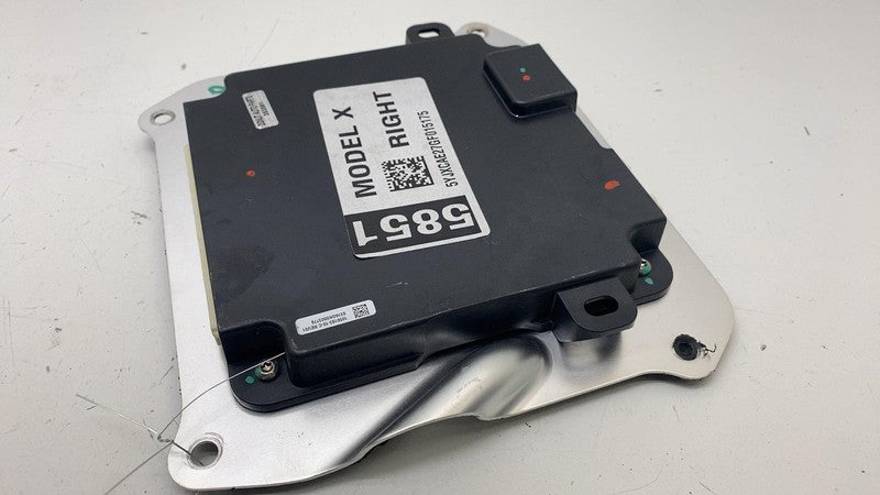 ⭕ 2016-2020 Tesla Model X Front Right Side Door Control Module RH 1050