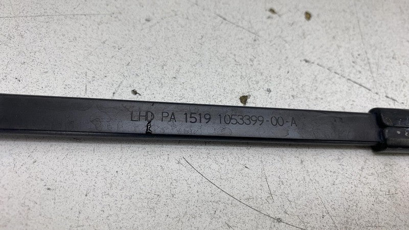 ⭕ 12-20 Model S Front Passenger Side Windshield Wiper Arm Right RH 105