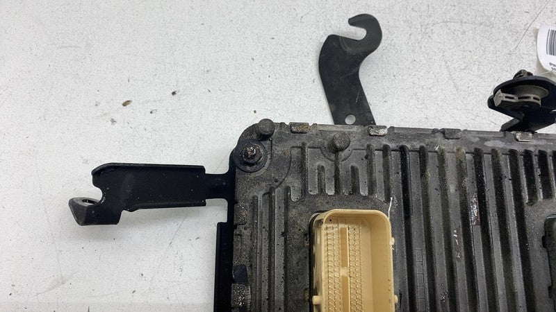 68599493AC 2023 Chrysler Pacifica Engine Control Computer Module ECM 68599493AC w/ Bracket