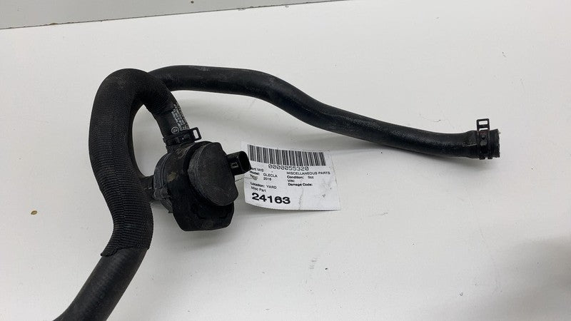 2012-2018 Mercedes-Benz GLE350 Engine Radiator Cooling Coolant Pipe Ho