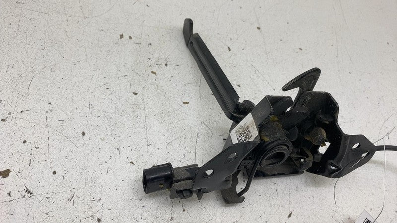 81130CV900 2022 2023 2024 Kia EV6 Hood Bonnet Lock Latch Release w/ Cable Connect Assembly