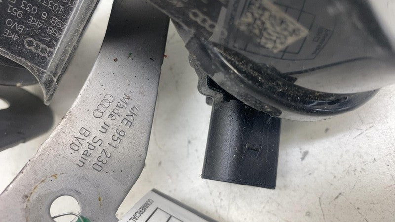 4KE951223 ⭕ 19-23 e-Tron PAIR Low & High Pitch Note Tone Horn Signal w/ Bracket 4KE951223