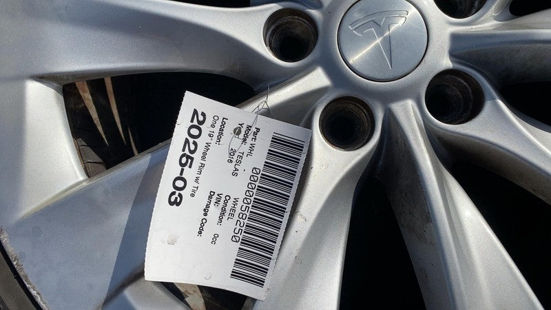 ⭕ 16-20 Model S MS Wheel Rim 19x8.0+40MM + Michelin Tire 245/45R19 105