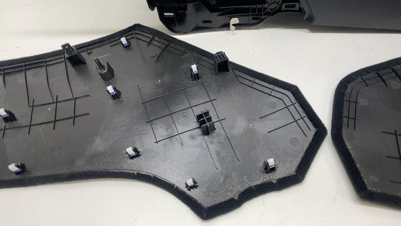 ⭕ 2021-2023 Tesla Model Y MY Front Center Console Armrest w/ Side Pane