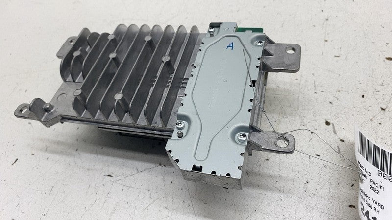 68581510AD ⭕ 22 Chrysler Pacifica UConnect 5 Multimedia Receiver Radio 68581510A