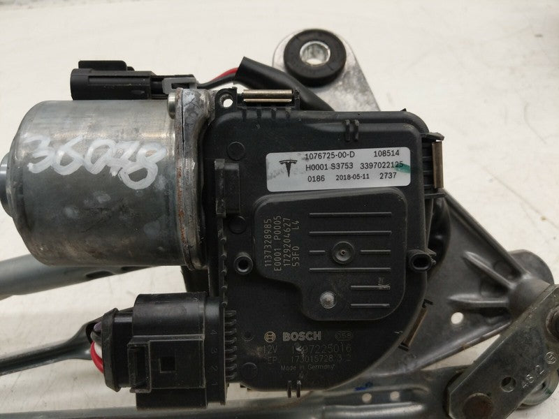 1076725-00-D ⭕ 2017-2023 Model 3 Front Windshield Wiper Motor Linkage Module OEM 1076725-00-D