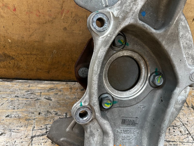 ⭕ 17-23 Tesla Model 3 Front Left Spindle Knuckle w/ Wheel Hub RWD 1044