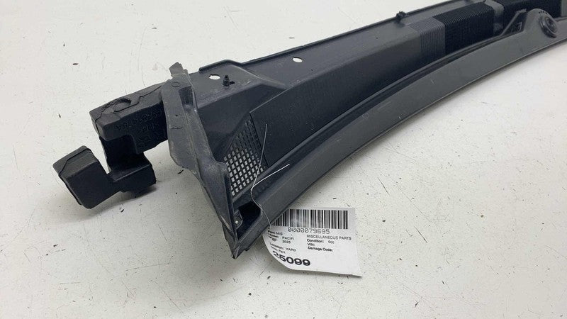 68228471AF ⭕2017-2025 Chrysler Pacifica Windshield Wiper Cowl Grille Panel Cover 68228471AF
