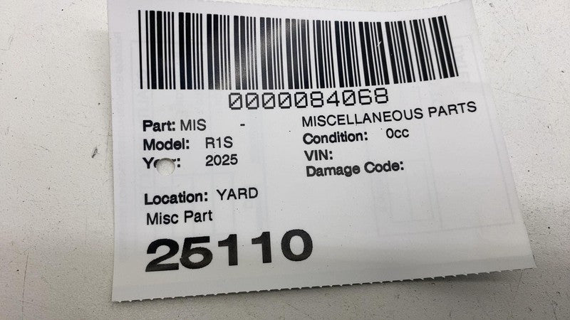 ⭕ 2025 Rivian R1S Silver Tailgate Emblem Badge` Model