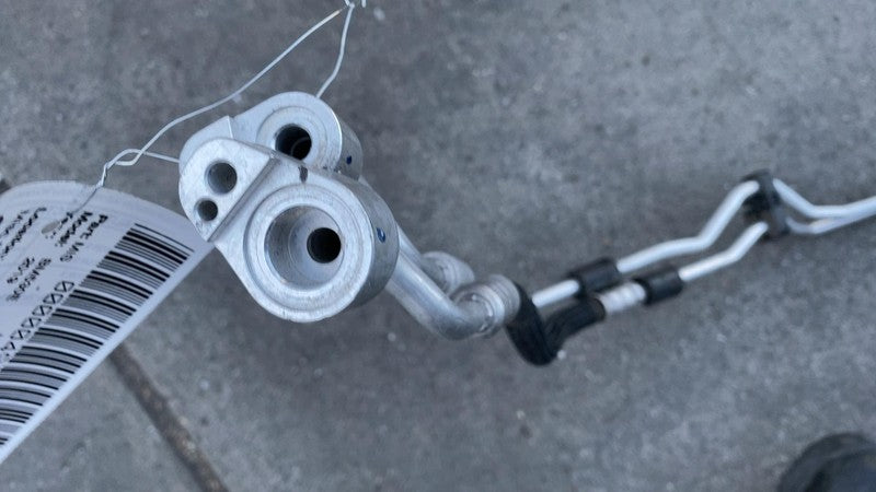 2018 2019 2020 BMW 530e G30 2.0L A/C Air Conditioning Pressure Hose Pi