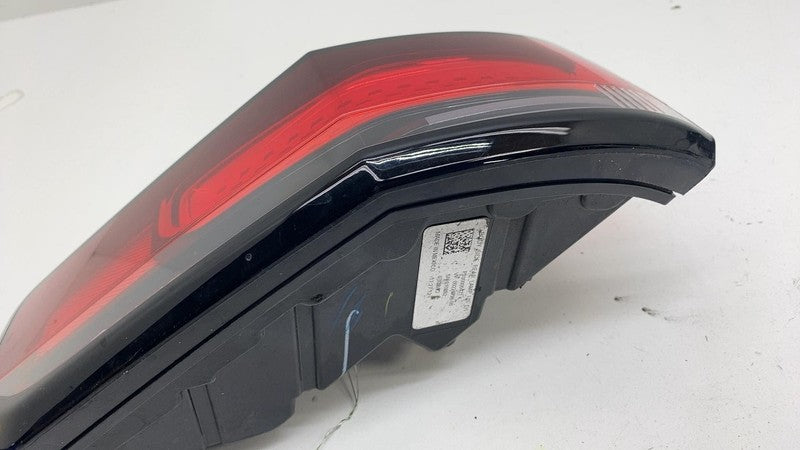 PT00000471-K ⭕ 22-24 R1S R1T Rear Driver Side Outer Taillight LED Tail Lamp Left PT00000471-K