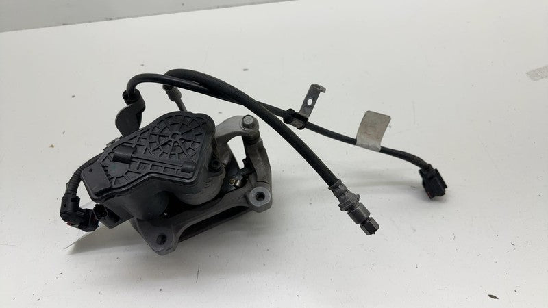 ⭕ 17-23 Tesla Model 3 Y Rear Right Caliper w/ Brake Line Hose BASE 104