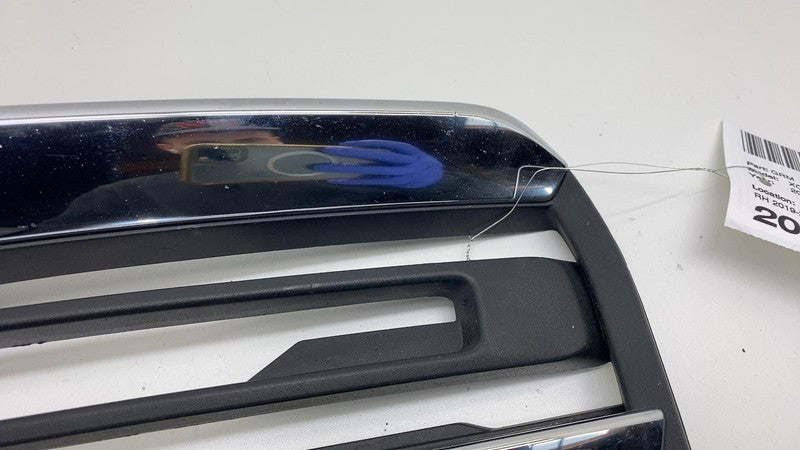 31663519 ⭕ 2019-2023 Volvo  XC90 Front Passenger Side Lower Outer Grille Right 31663844