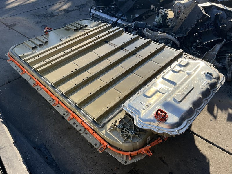 ⭕ Tesla Cybertruck Beast Battery Pack 800V High Voltage 1783970-TX-E 2