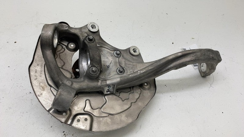 A 000 421 35 20 ⭕ 18-22 Mercedes C300 Front Left Spindle Knee Knuckle w/ Shield RWD A0004213520