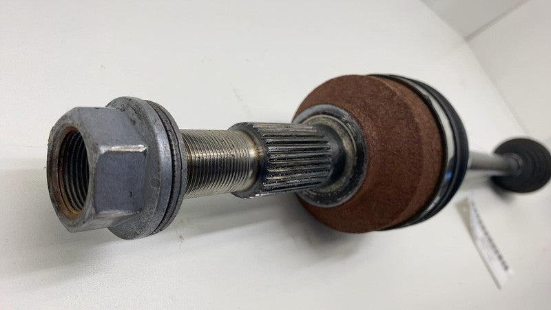 118816101C 2020-2024 Tesla Model Y MY Rear Left or Right CV Axle Shaft Halfshaft 28MMx580MM