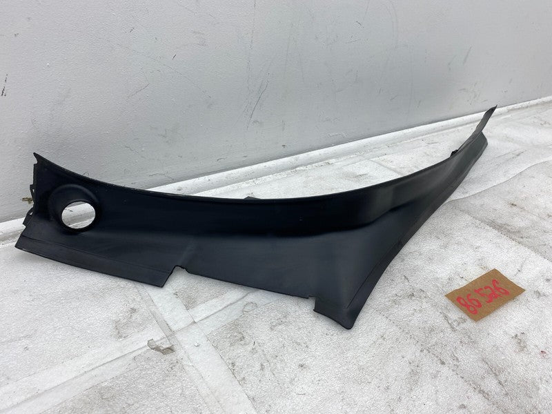 104732100D ⭕16-20 Model X Rear Passenger Side Trunk Liftgate Trough Trim Right 1047321-00-D