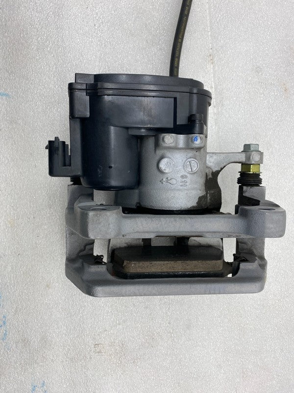 ⭕ 2020-2024 Tesla Model Y MY Rear Passenger Right Caliper w/ Brake Lin