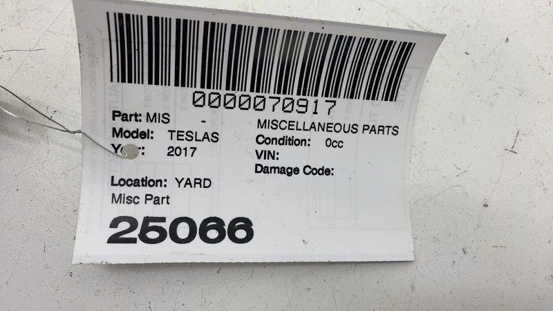 ⭕ 2012-2020 Tesla Model S Rear Right Radio Antenna Amplifier Module 10