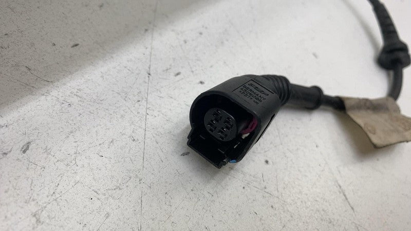 PT00415633 ⭕ 2022-2024 Rivian R1T Front Right Passenger Side Spindle Knuckle Hub PT00415633