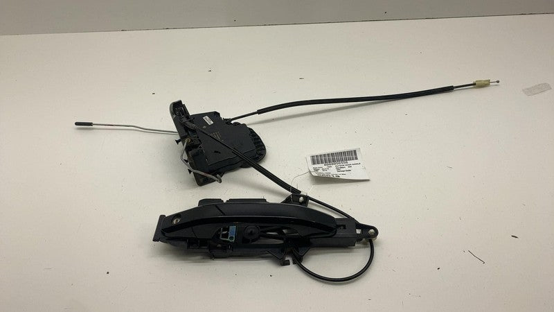 ⭕ 2014-2019 Chevrolet Silverado 1500 Front Left Exterior Door Handle w/ Actuator