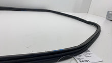 2011-2018 Porsche Cayenne Rear Passenger Right Rubber Gasket Seal Weatherstrip