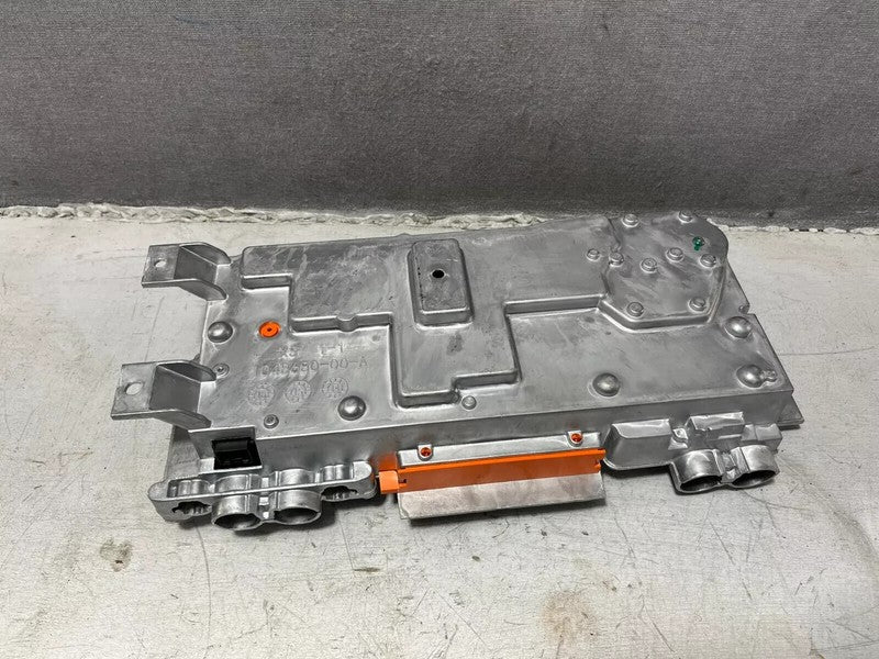 104868000A ⭕ 12-15 Model S Rear 1-Phase High Voltage Junction Box Dual Motor 1048680-00-A