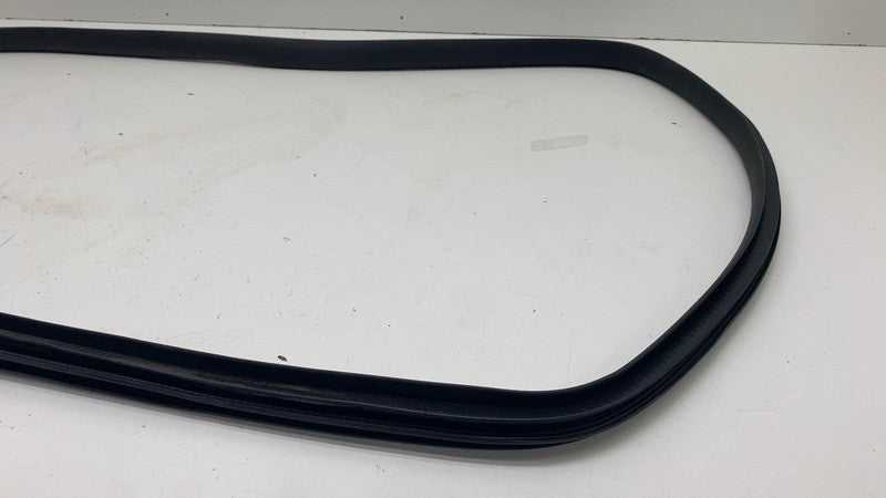 ⭕ 20-24 Model Y Rear Right Primary Body Weatherstrip Rubber Seal RH 14