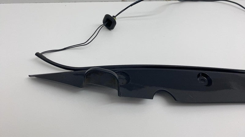 105630000D 2016-2020 Tesla Model X Rear Passenger Trunk Liftgate Pinch Sensor Cover Right