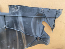 ⭕ 17-23 Model 3 Y Rear Under Body Aero Splash Shield Cover Panel 1498771-00-B