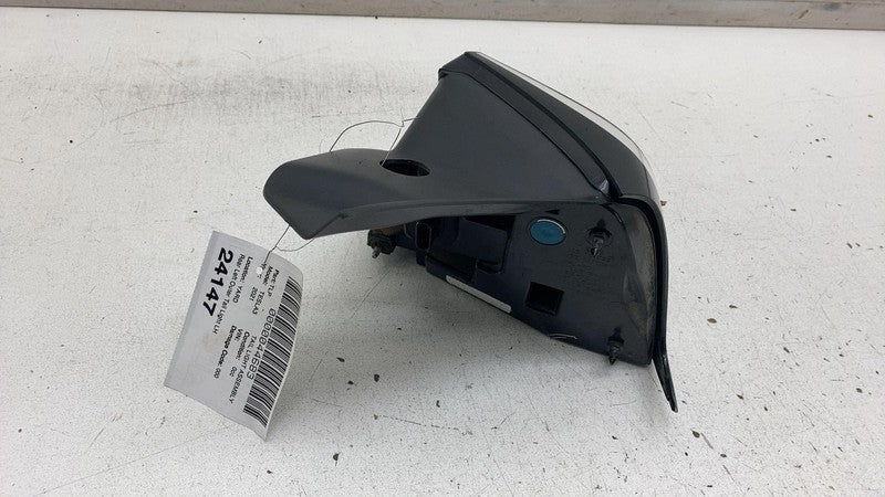 ⭕ 17-22 Model 3 Rear Driver Side Exterior Taillight Outer Tail Lamp Le