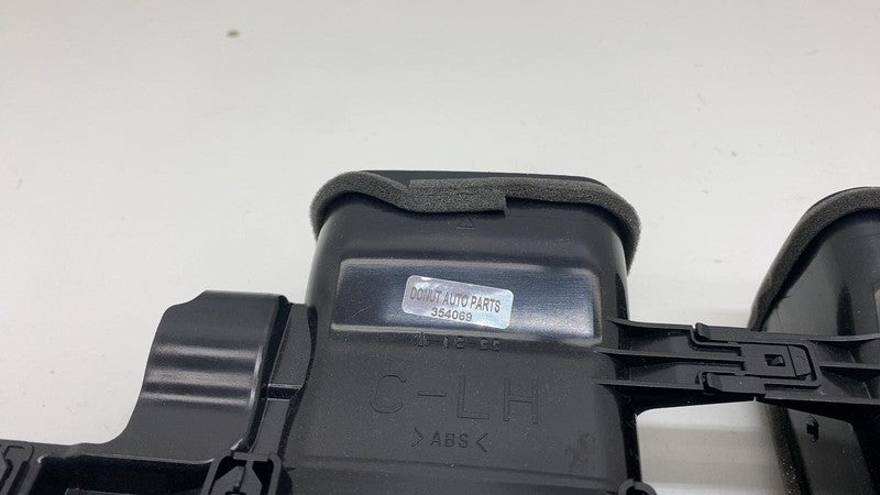 ⭕2018-2022 Toyota C-HR Dash Instrument Panel Center A/C Heater Air Vent Grille