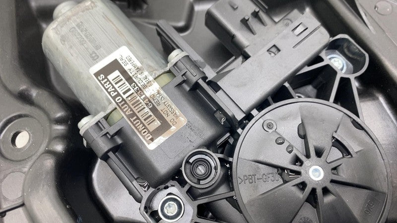 ⭕ 20-24 Model Y Rear Right Door Window Regulator & Motor w/ Carrier 14