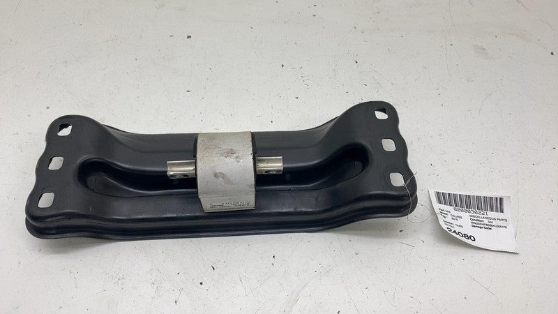 A2132406100 ⭕ 18-23 Mercedes-Benz C300 W205 Transmission Crossmember Bracket A2132400702